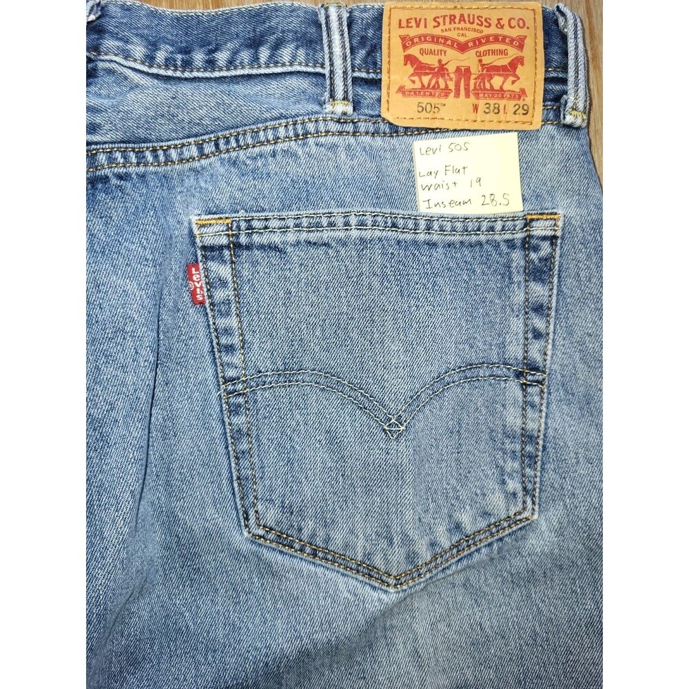 Levis 505 Jeans Mens 38x29 Blue Denim Regular Fit Straight Light Wash Stretch - Picture 3 of 4